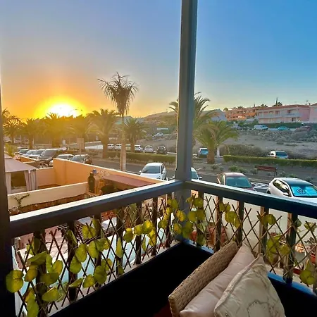 Апартаменты Huebsche Mit 2 Schlafzimmern, Pool Und Wlan, Strandnaehe Кальяо-Сальвахе