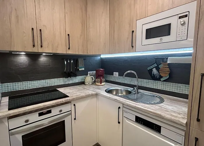 Huebsche Mit 2 Schlafzimmern, Pool Und Wlan, Strandnaehe * Callao Salvaje