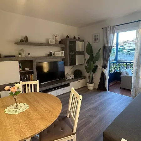 Appartement Huebsche Mit 2 Schlafzimmern, Pool Und Wlan, Strandnaehe *