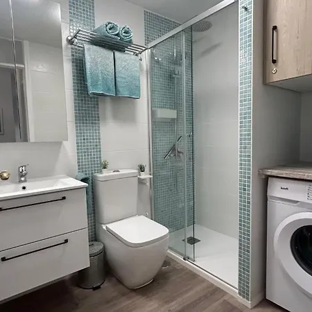 شقة Huebsche Mit 2 Schlafzimmern, Pool Und Wlan, Strandnaehe *